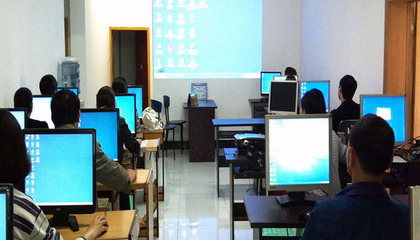 機械CAD制圖培訓 掌握現(xiàn)代制造業(yè)的核心技能